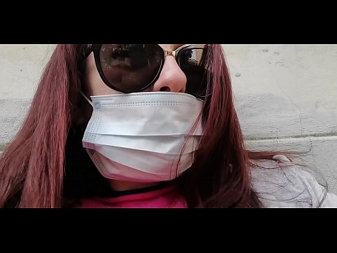 ❤️ Nicoletta tieħu vendetta fuq il-proxxmu tagħha u tagħmel pip fil-garaxx tiegħu (Special Covid19 Italian Quarantine) ️ Porno lilna