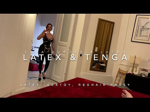 ❤️ Stepsister Redheaded fil-kostum tal-latex fucked minn stepbrother ️ Porno lilna