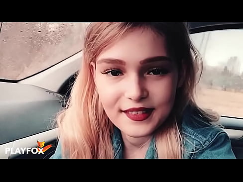 ❤️ Sexy babe ferħana terda fuq karta ta 'skont ️ Porno lilna